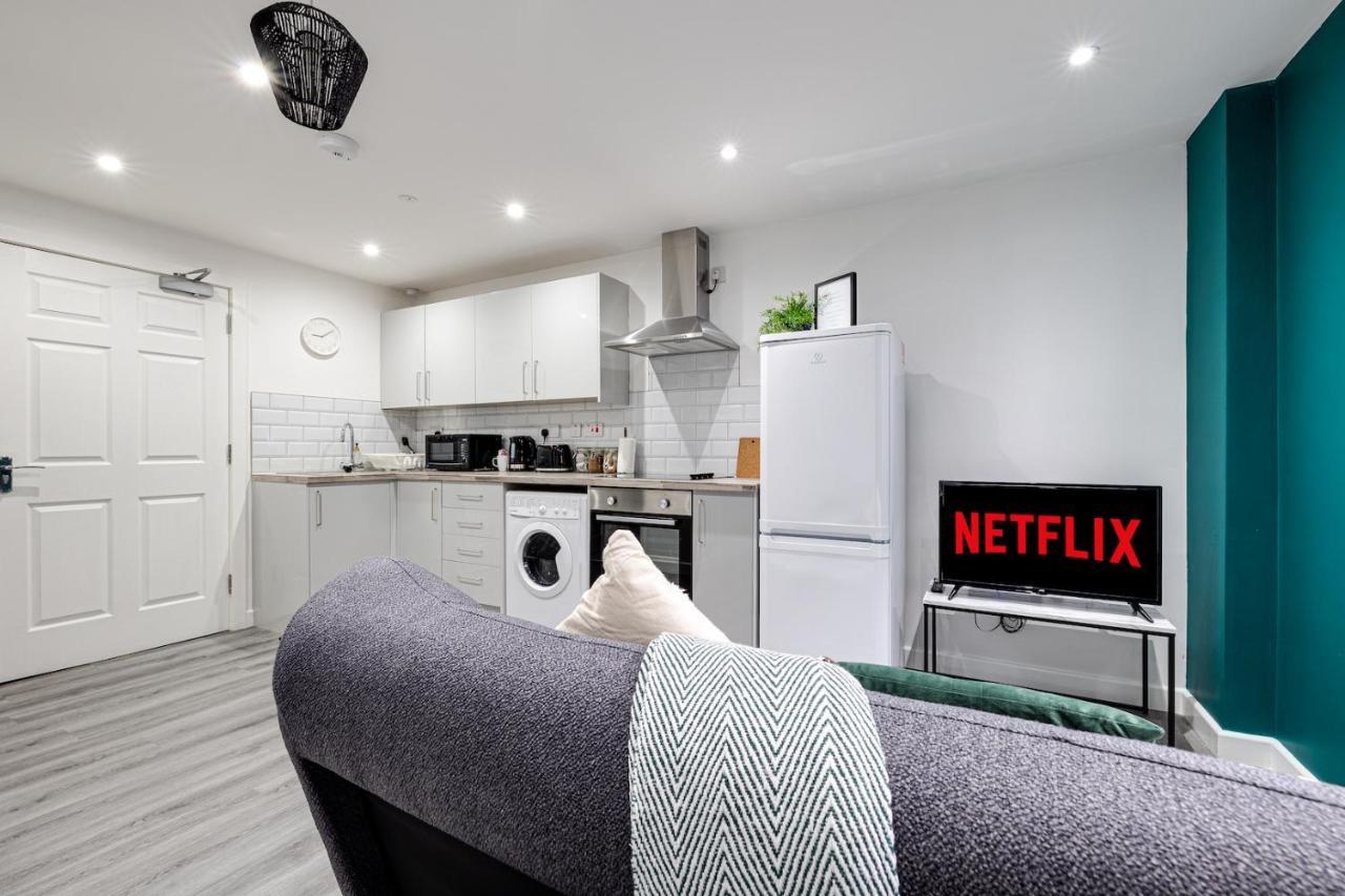 Cosy Modern Apt In Heart Of Stockport - Sleeps 4 Daire Dış mekan fotoğraf